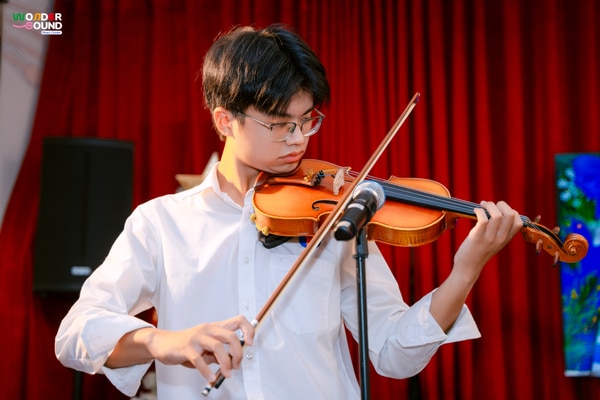 Tiết mục solo nhạc cụ tại The Gift of Music 2024